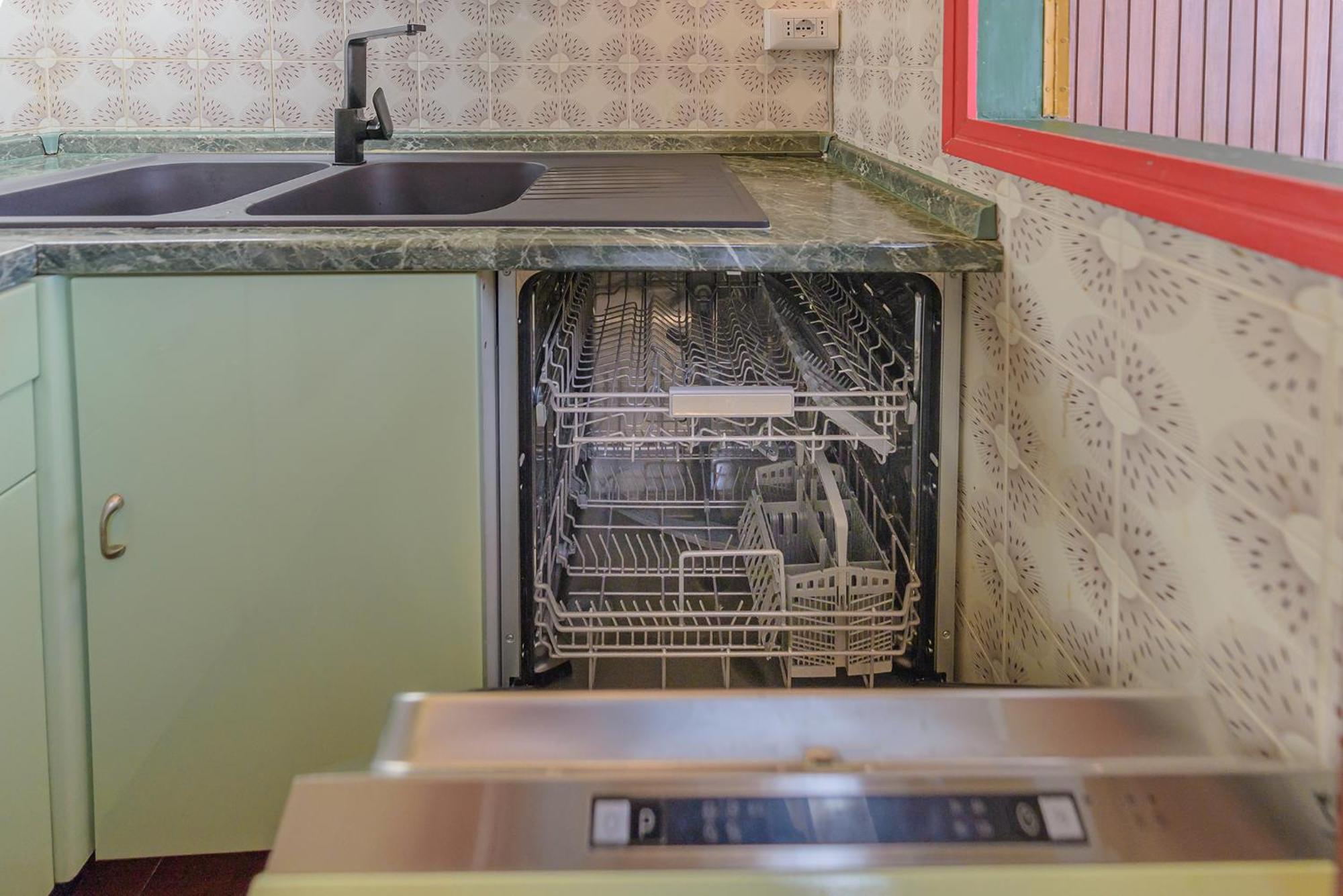 Zona Portici Apartment ปราโตเนโวโซ ห้อง รูปภาพ