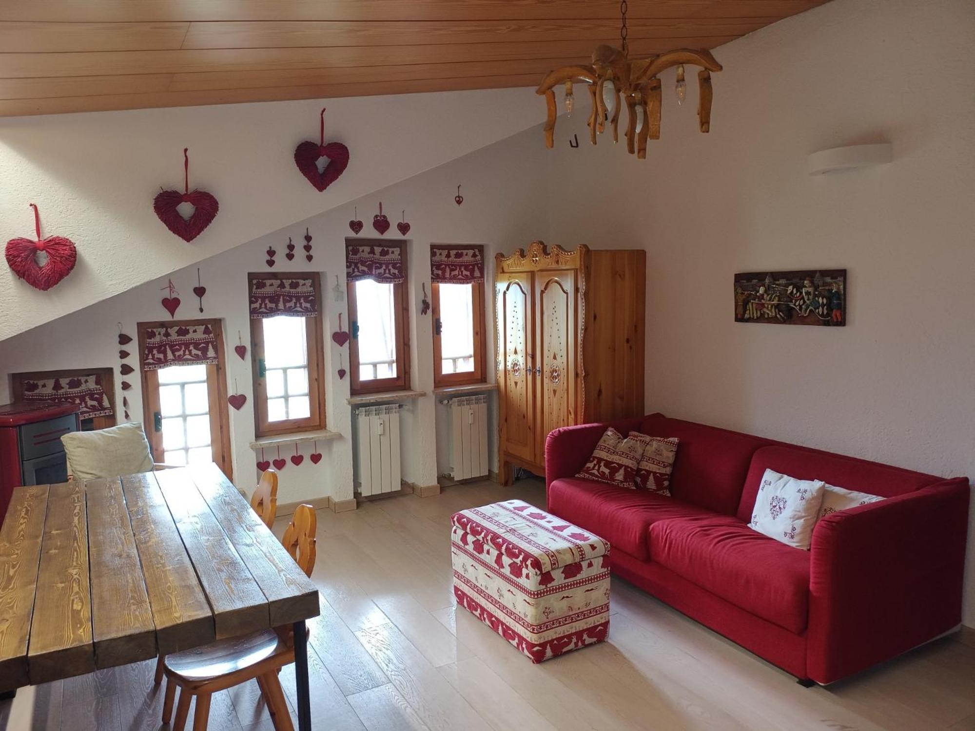 Zona Portici Apartment ปราโตเนโวโซ ภายนอก รูปภาพ